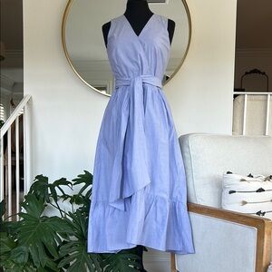 Elegant Blue Sleeveless Dress